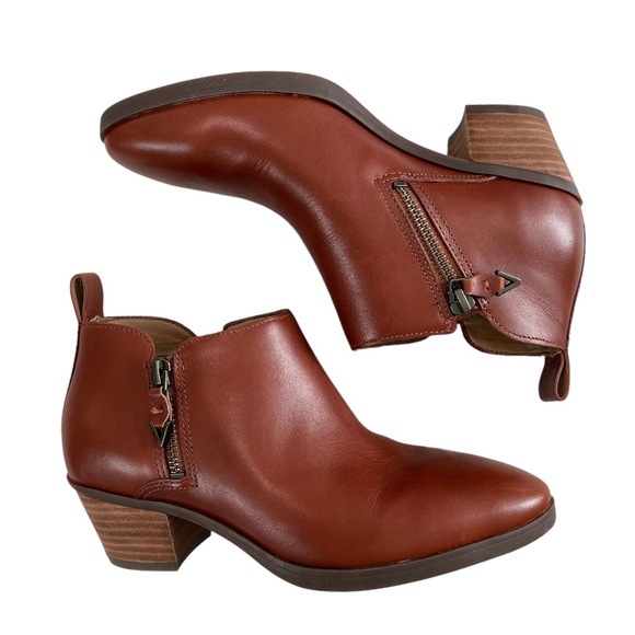 Vionic Cecily Cognac Waterproof Leather Ankle Booties Size 5M - Picture 6 of 15